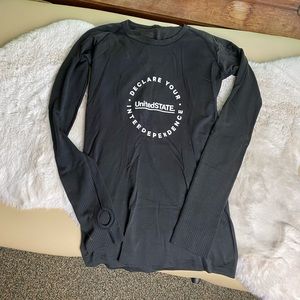 Lululemon Swiftly Long Sleeve sz 6